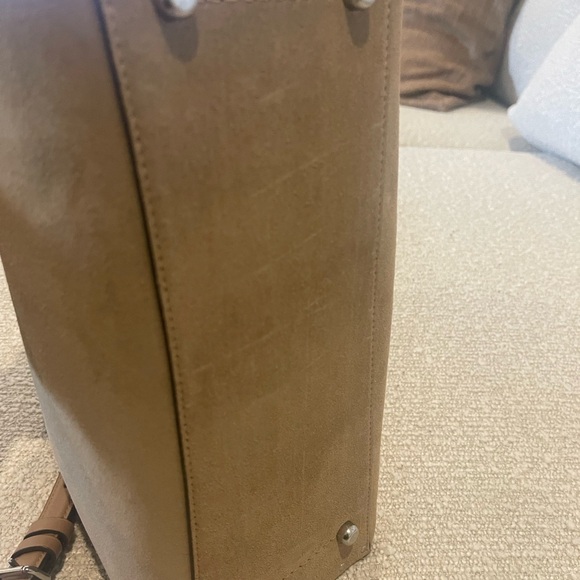 Coach Willow Shoulder Bag - Picture 3 of 12